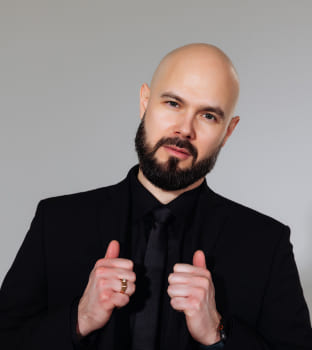 Сергей Наумов