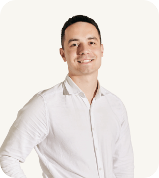 Иван Петров